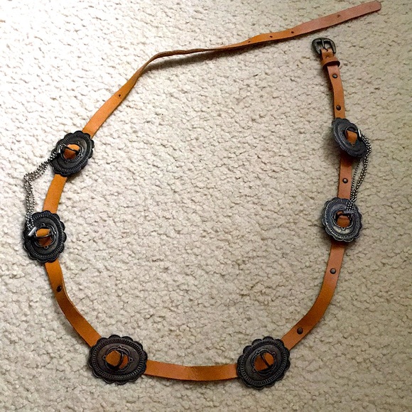 🖤Vtg Native American style leather belt - Picture 1 of 15